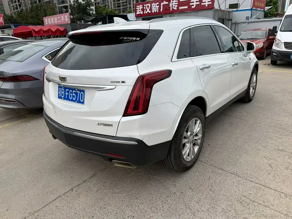 Cadillac XT5 — миниатюра 7