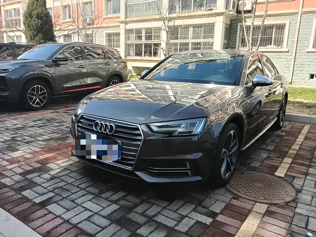 AUDI A4L 2017