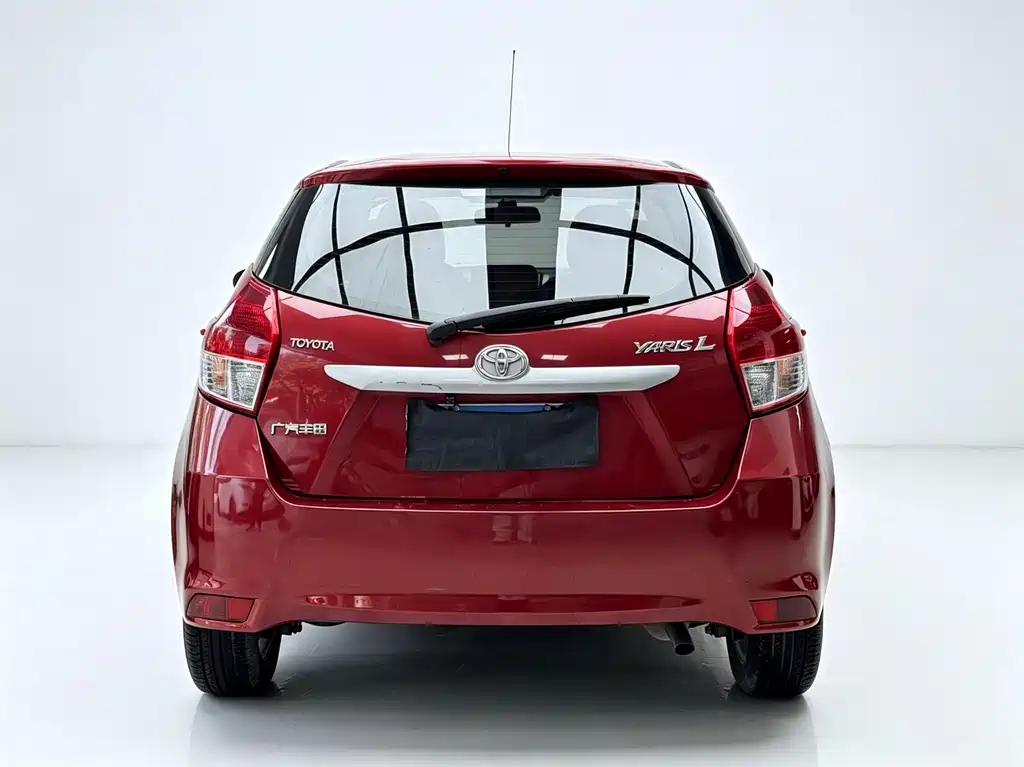 Toyota Yaris L — миниатюра 11