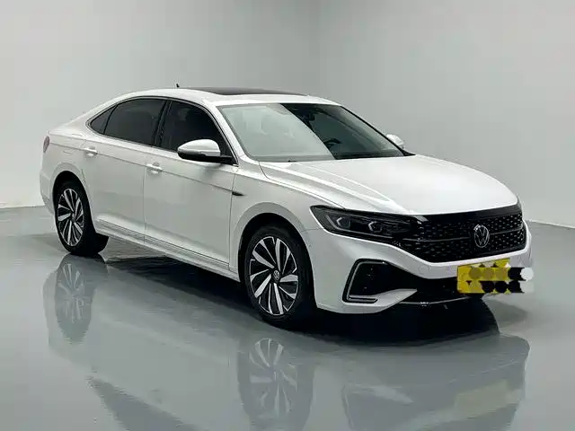 Volkswagen Passat — миниатюра 3