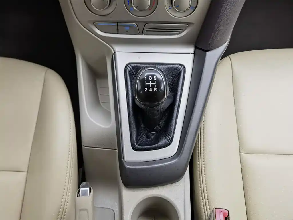 Ford Focus — миниатюра 13