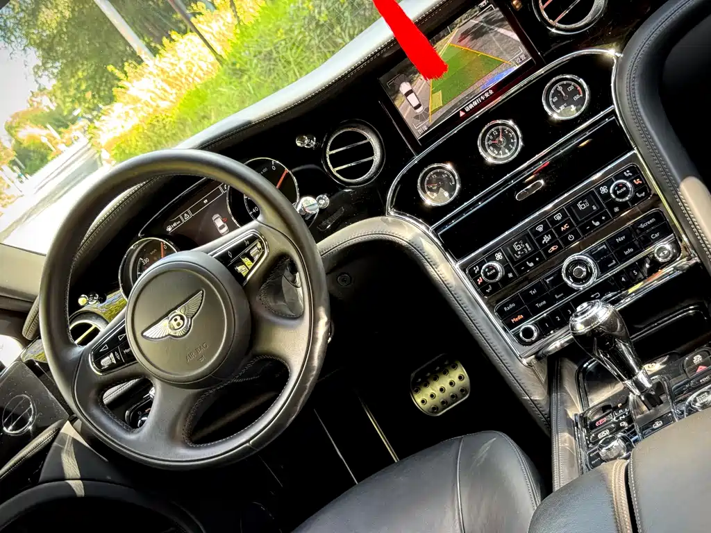 Bentley Mulsanne — миниатюра 18