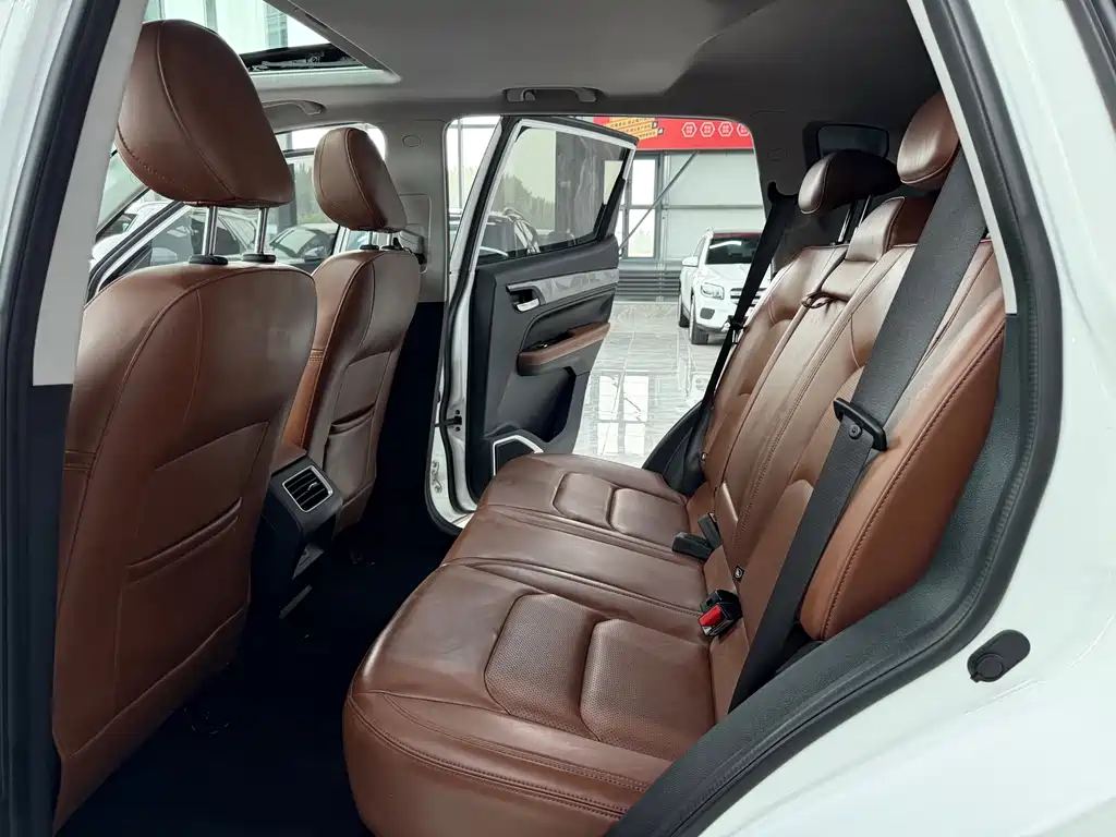 Geely Vision X6 — миниатюра 20