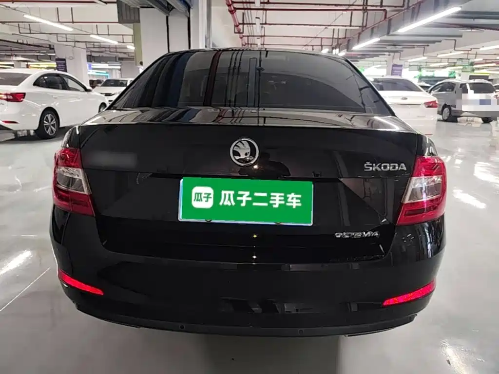 Skoda Octavia — миниатюра 6