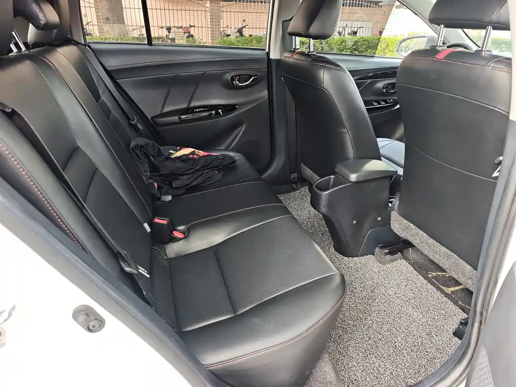 TOYOTA YARIS L ZHIXUAN