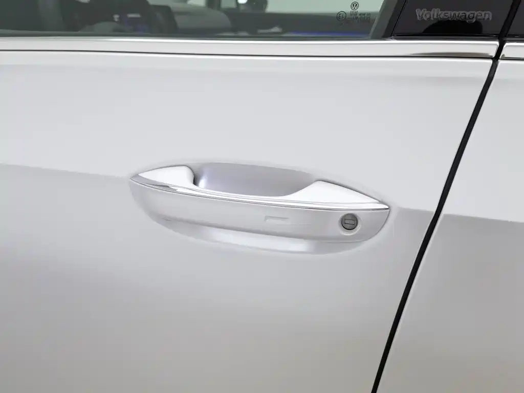 Volkswagen Golf — миниатюра 18