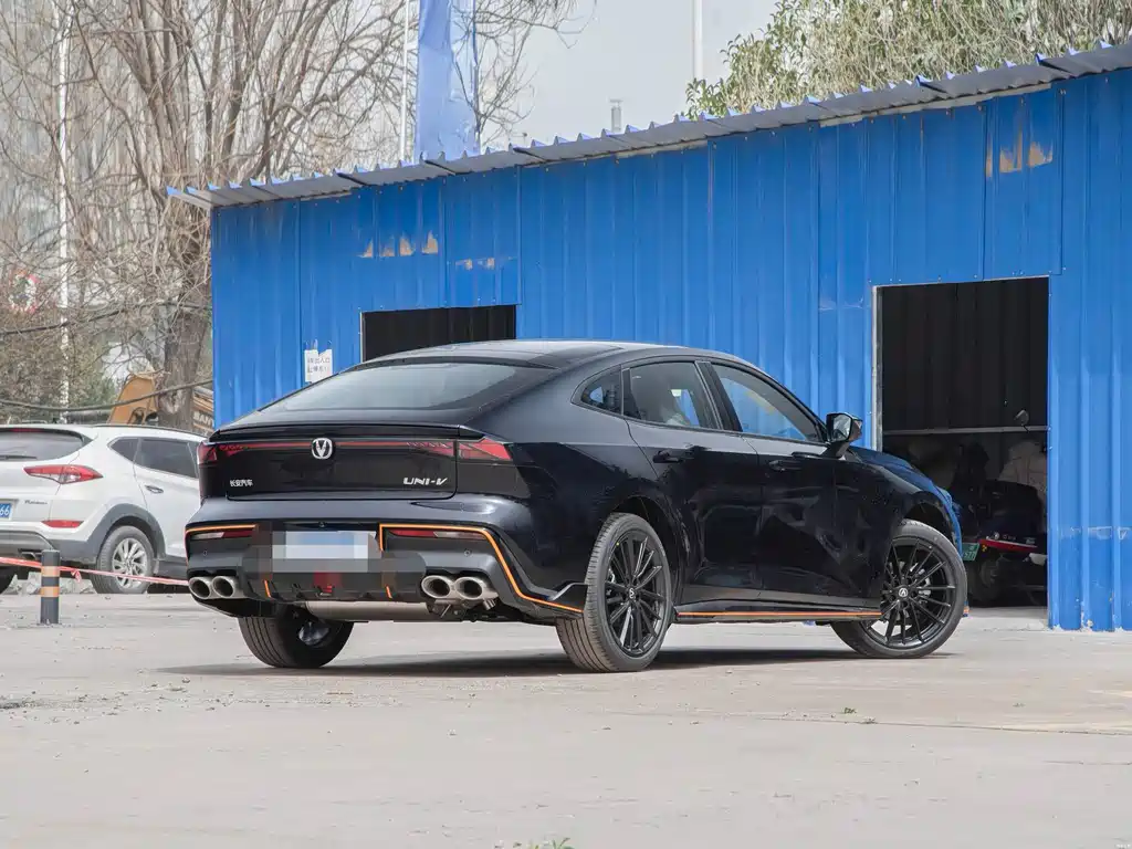 Changan UNI-V — миниатюра 7