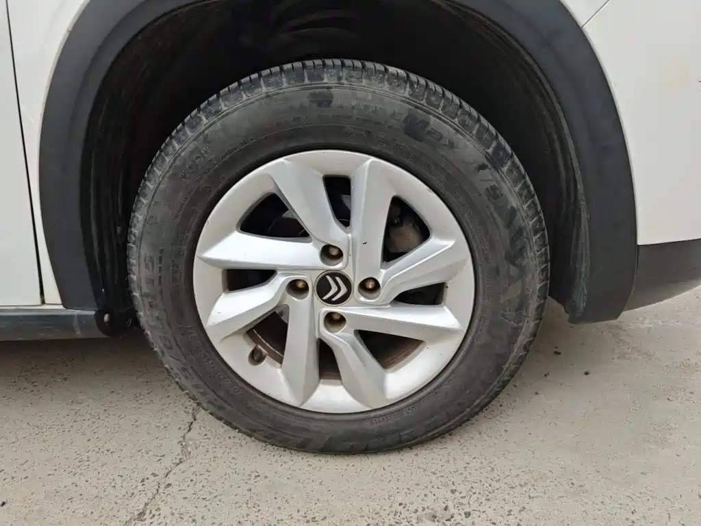 Citroen C3-XR — миниатюра 10