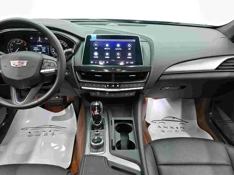 Cadillac CT5 — миниатюра 11