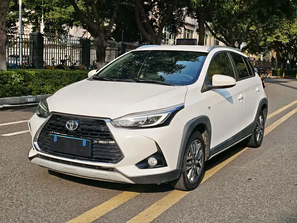 TOYOTA YARIS L ZHIXUAN