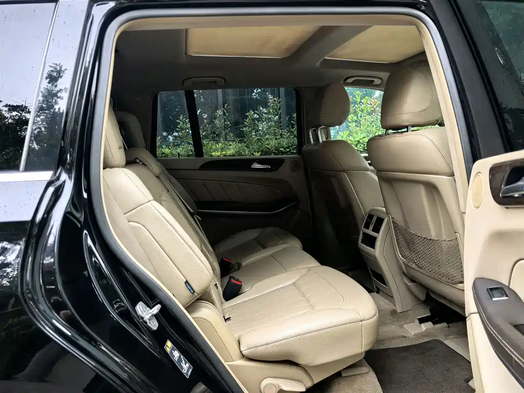 Mercedes-Benz GL-Class — миниатюра 21