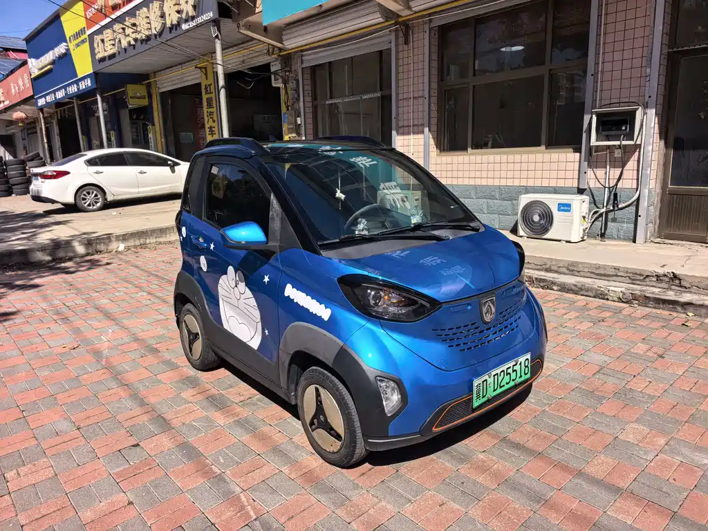 Baojun E100 — миниатюра 2