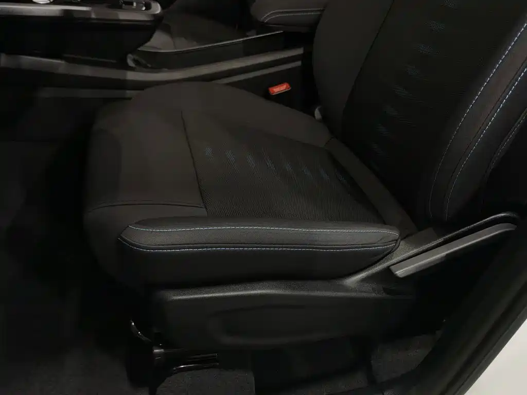 BYD e2 — миниатюра 20