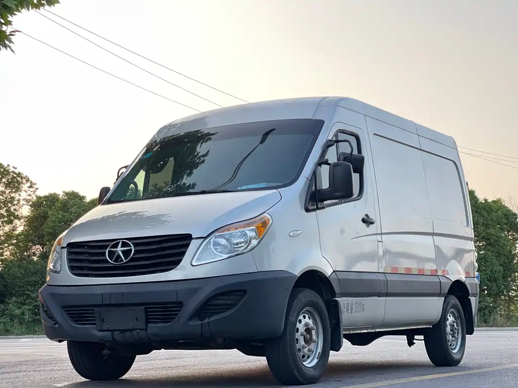 Jac Xingrui 2019