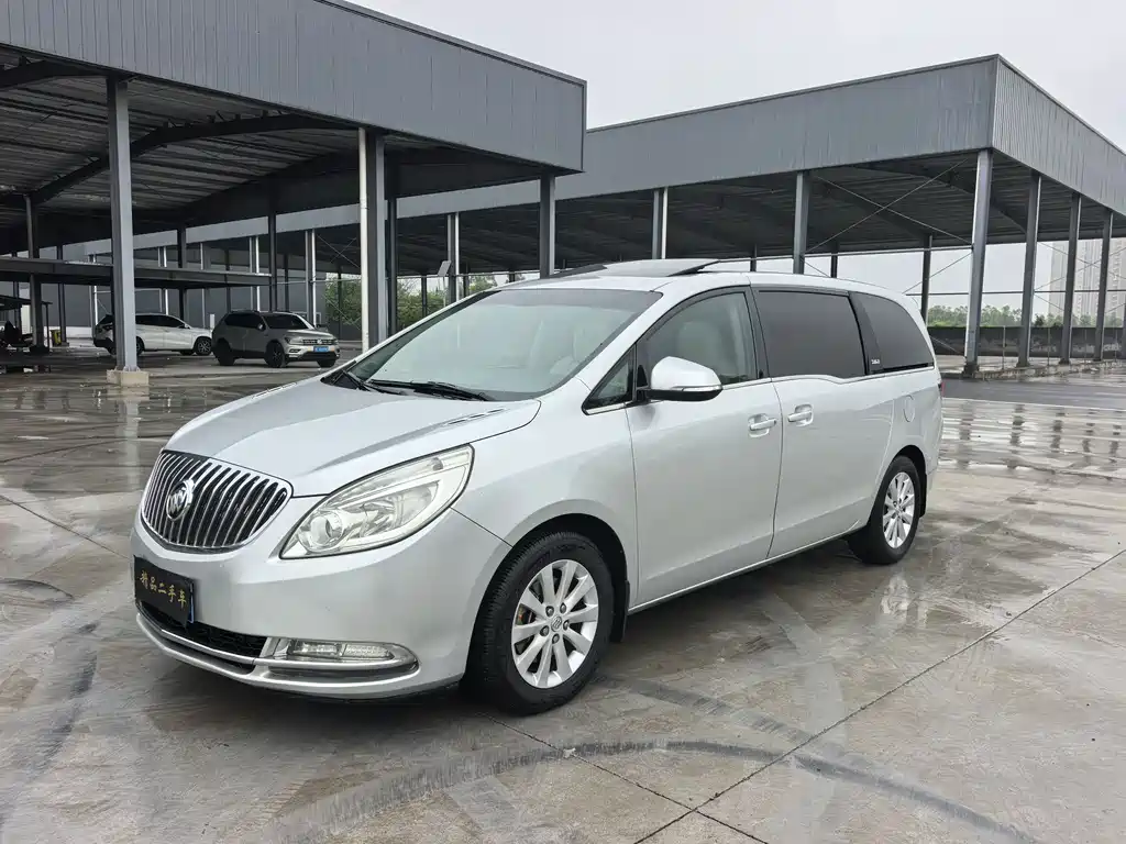 Buick GL8 2013