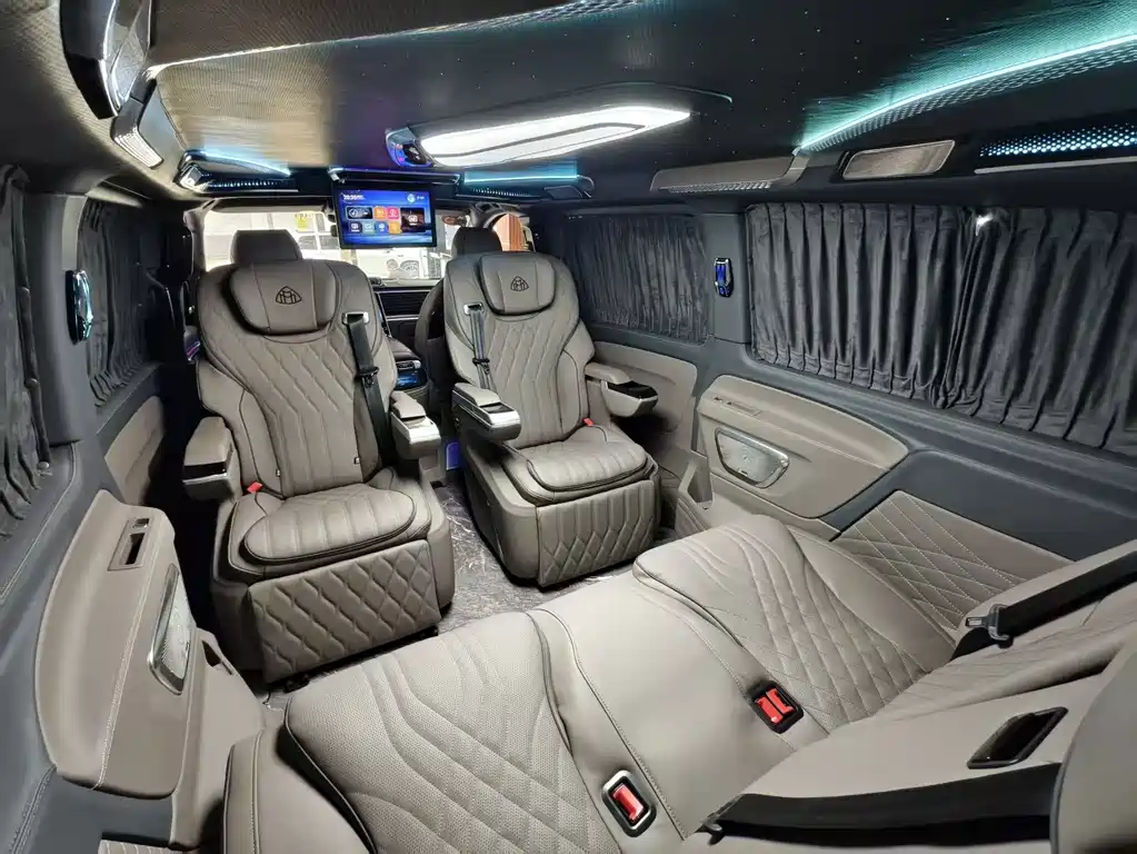 Mercedes-Benz Vito — миниатюра 14