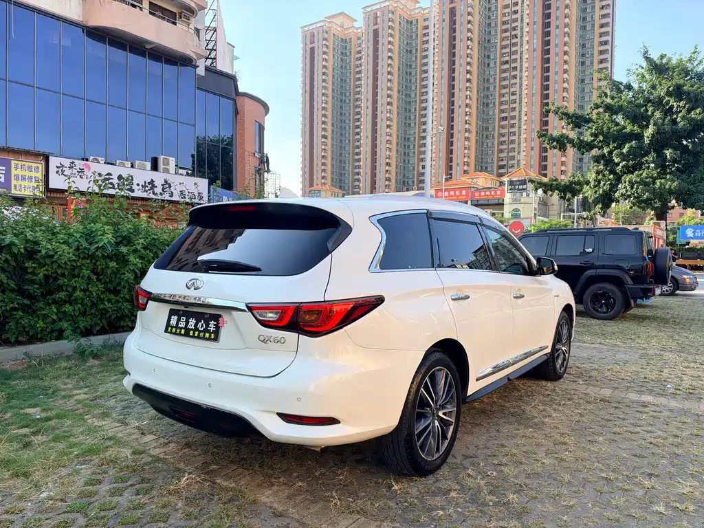Infiniti QX60 (Import) — миниатюра 6