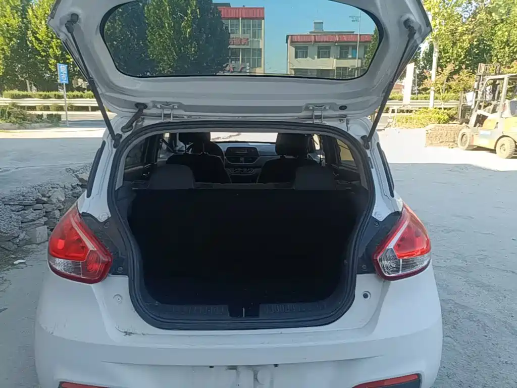 Baojun 310 — миниатюра 19