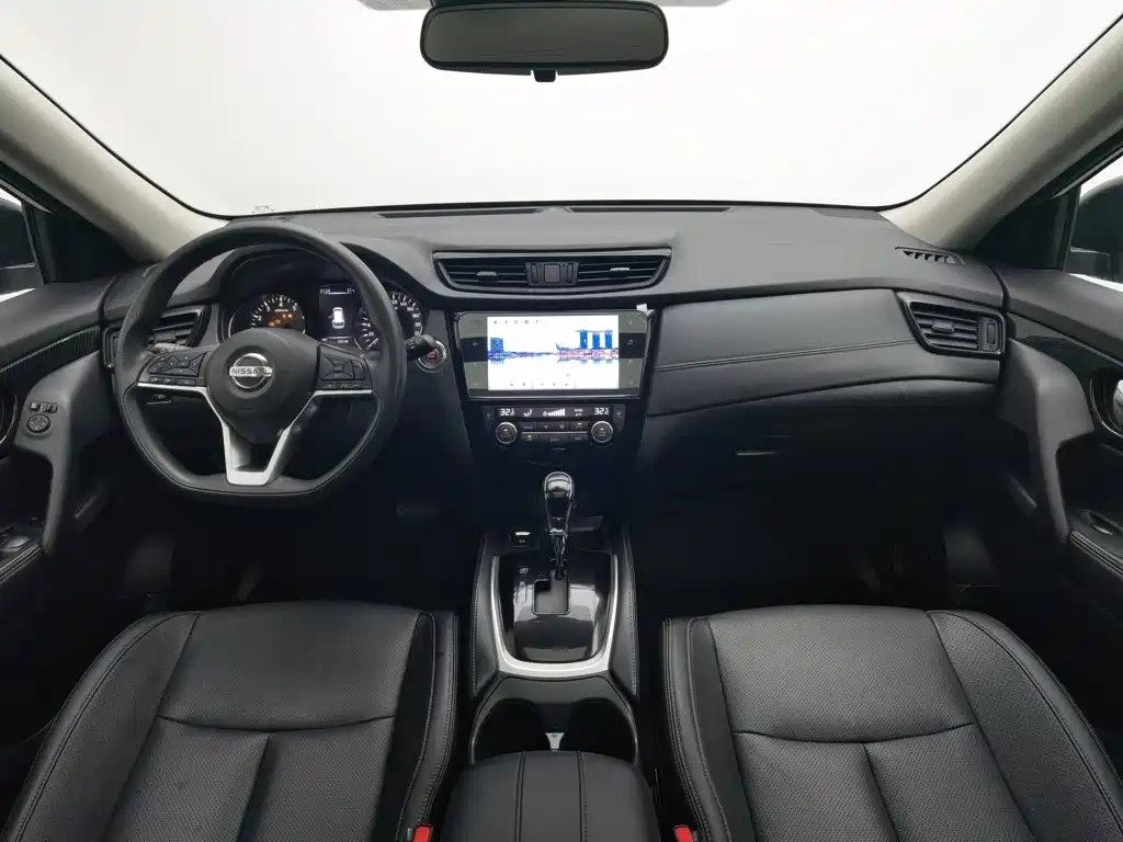 Nissan X-Trail — миниатюра 5