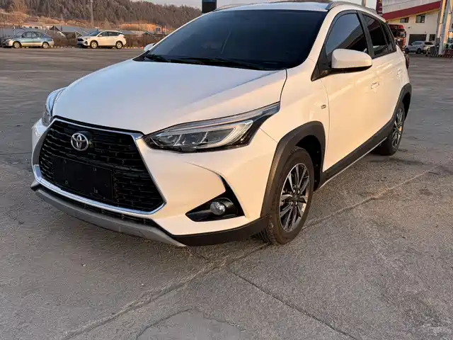 TOYOTA YARIS L ZHIXUAN