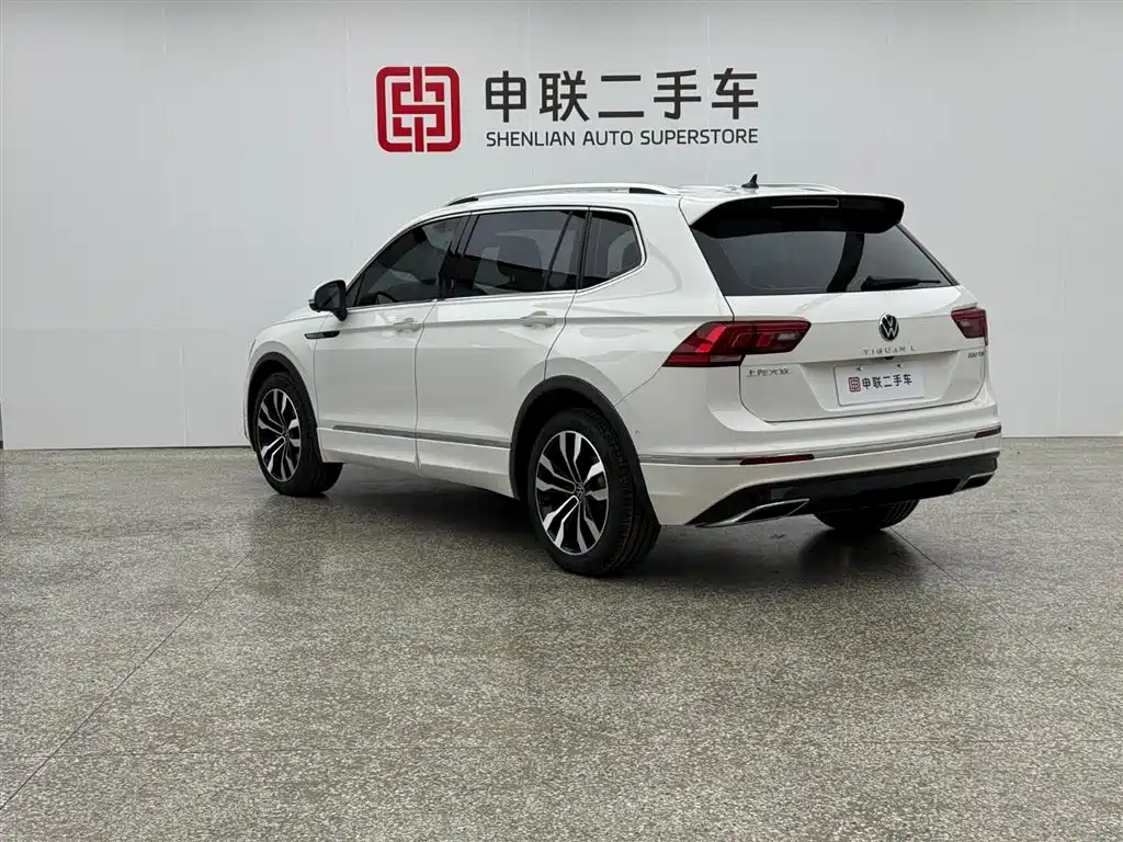 Volkswagen Tiguan L L 2021 330TSI AT R-Line