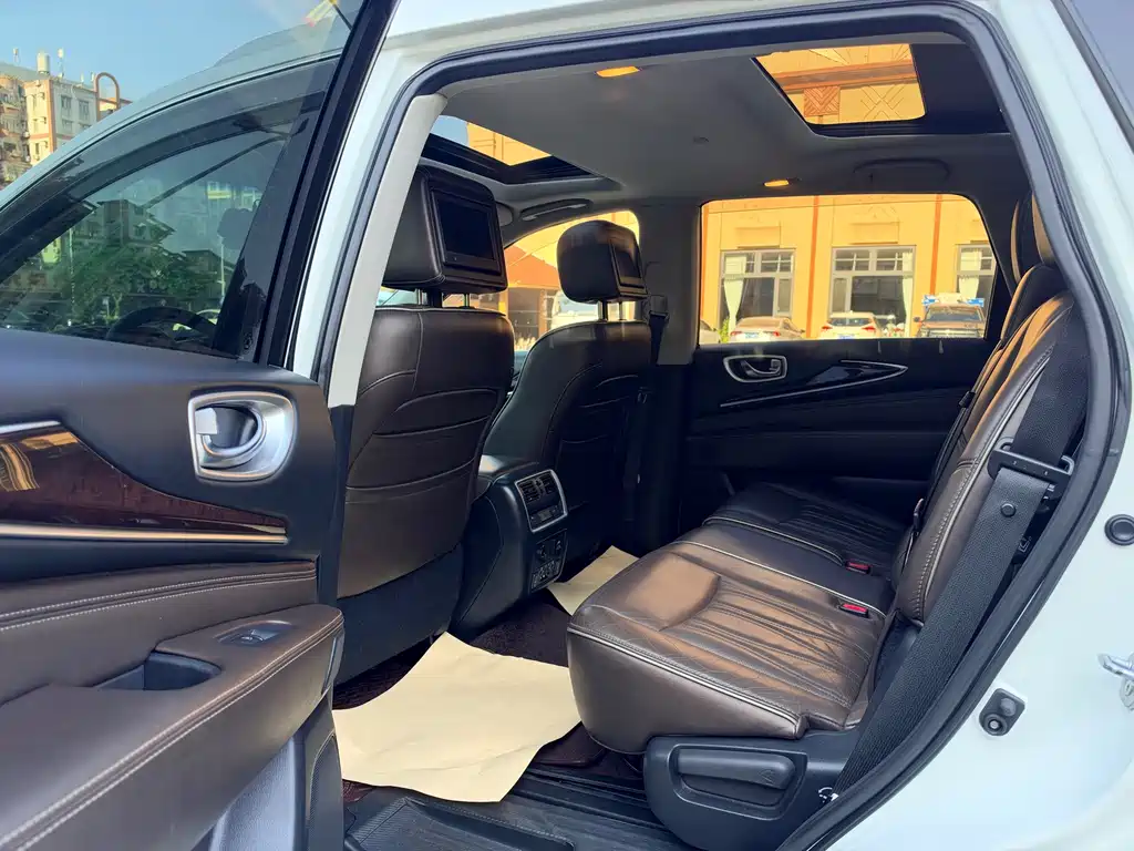 Infiniti QX60 (Import) — миниатюра 12