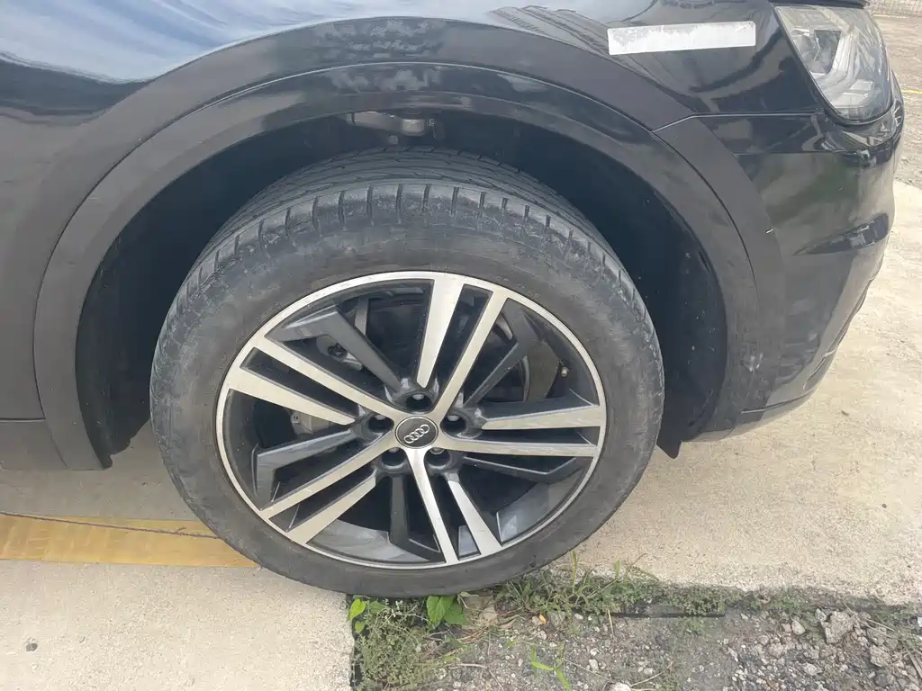 Audi Q5L 2018 45 TFSI Premium VI
