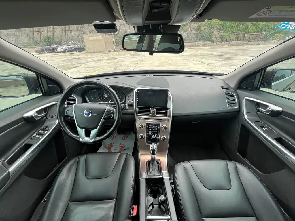 Volvo XC60 — миниатюра 3