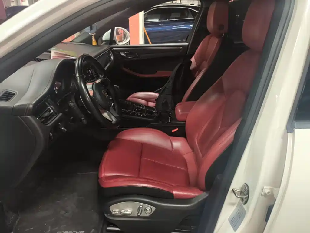 Porsche Macan — миниатюра 15
