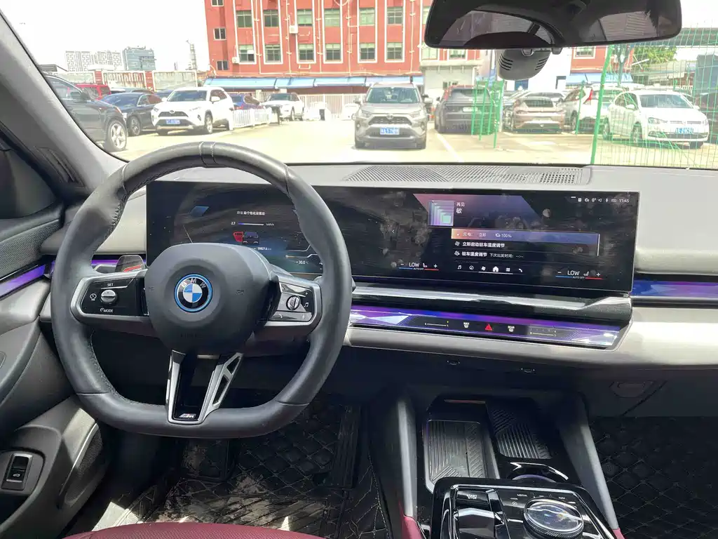 BMW i5 — миниатюра 11