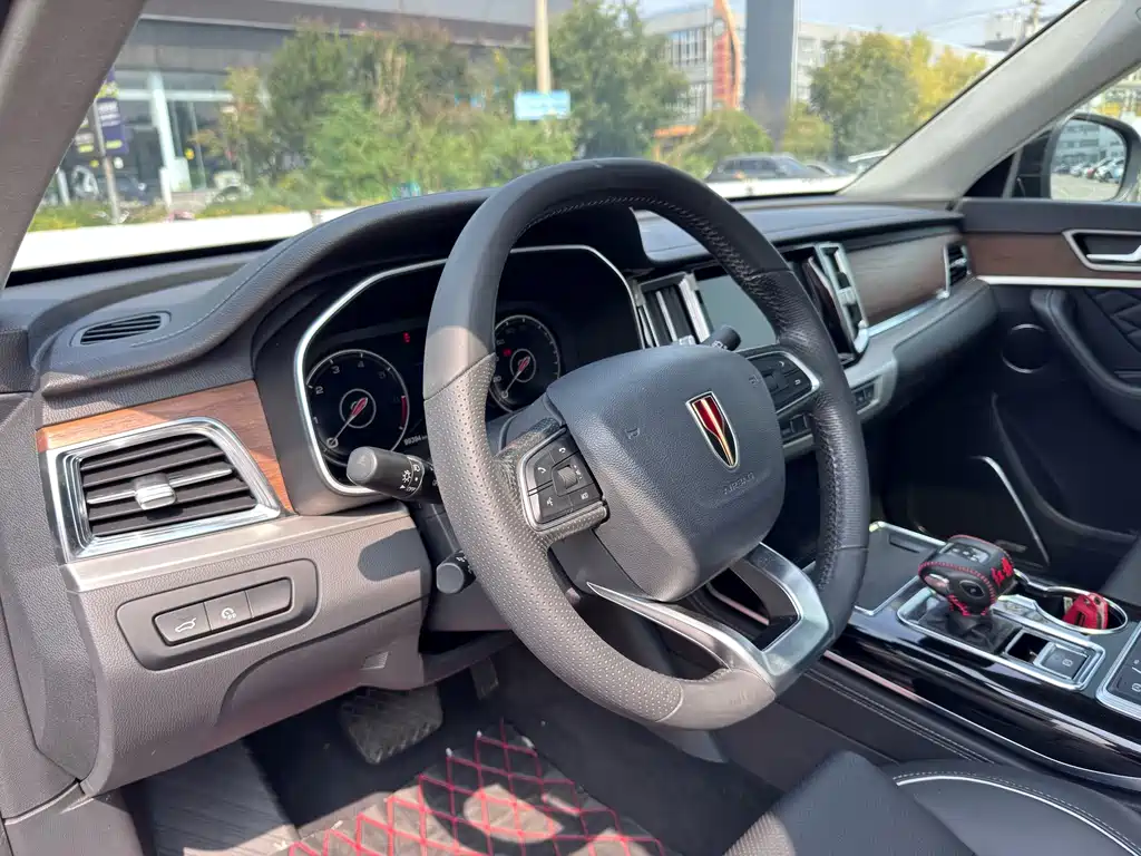 Hongqi Hongqi HS7 — миниатюра 12