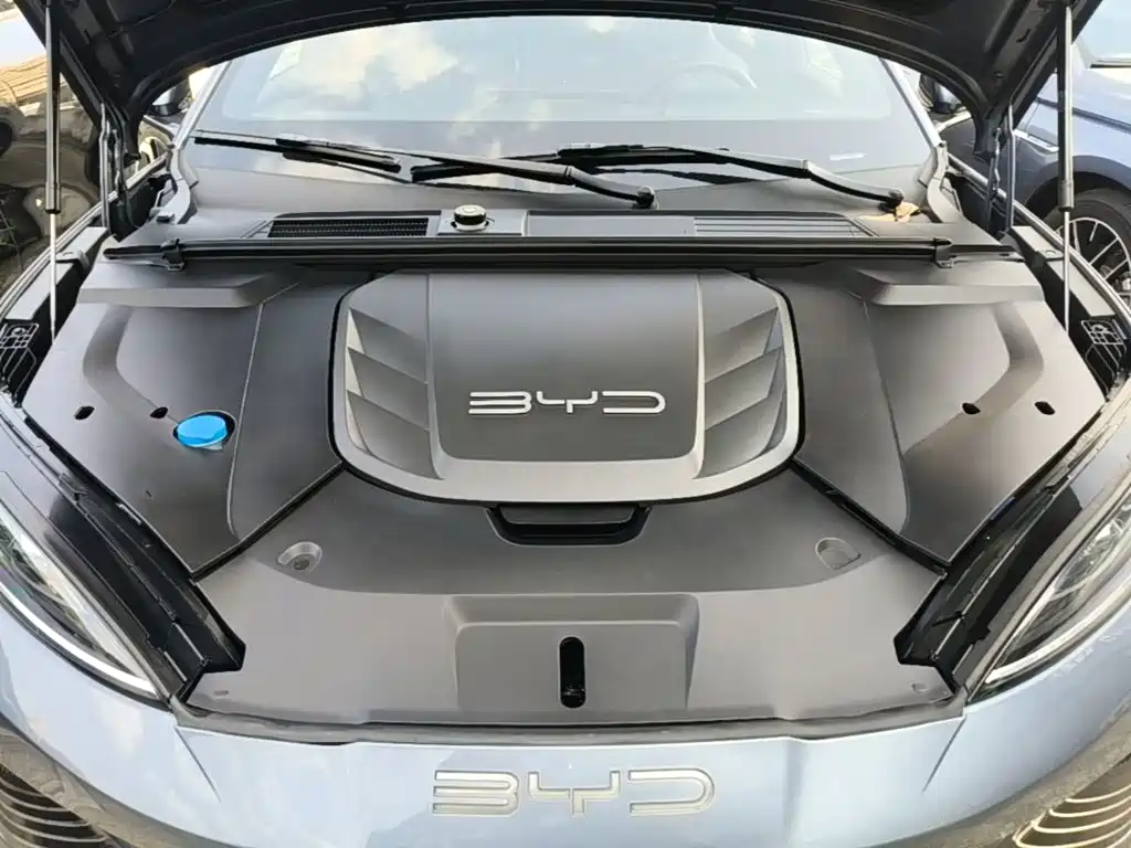 BYD Seal — миниатюра 20