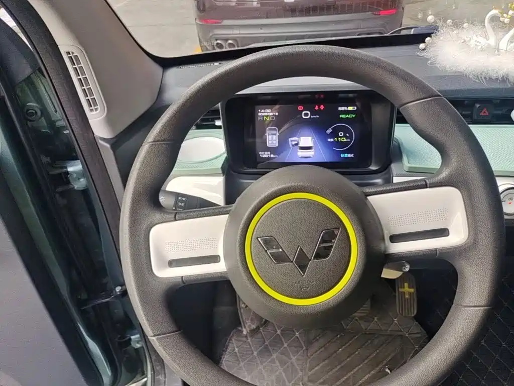 Wuling MINIEV — миниатюра 15