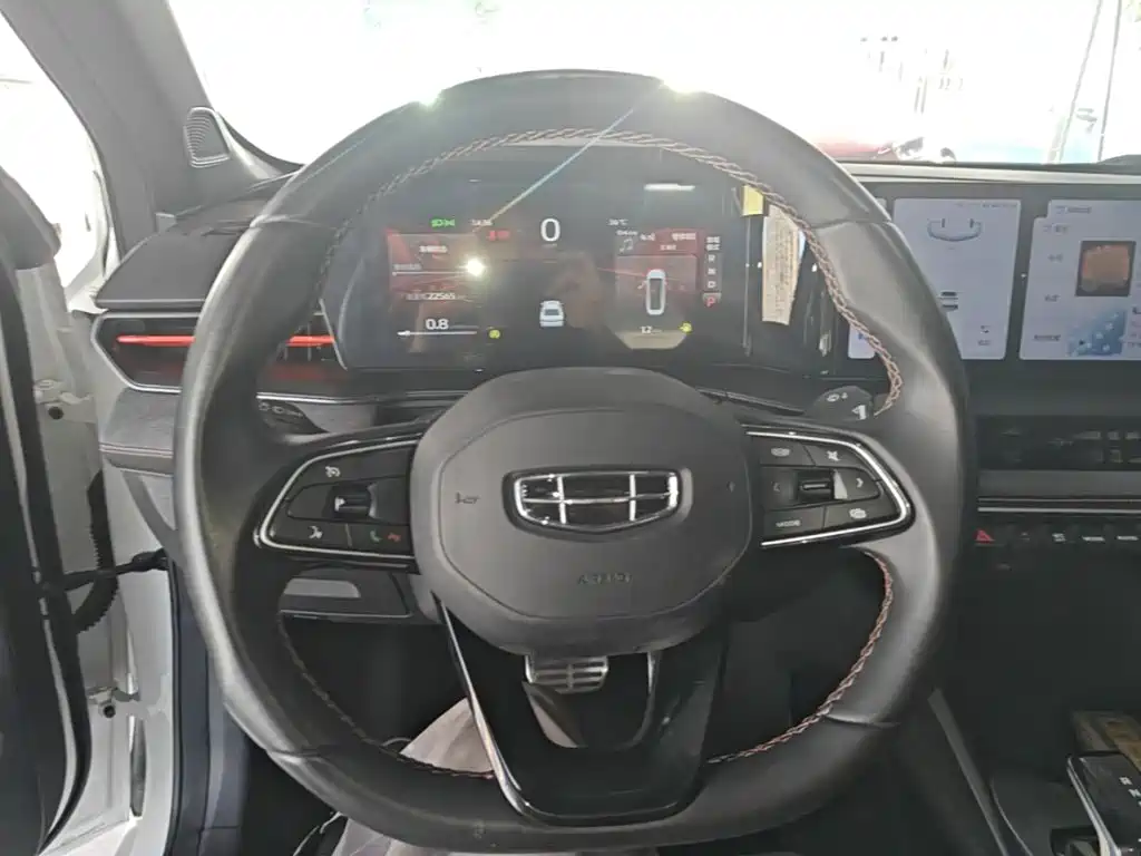 Geely Binrui — миниатюра 10