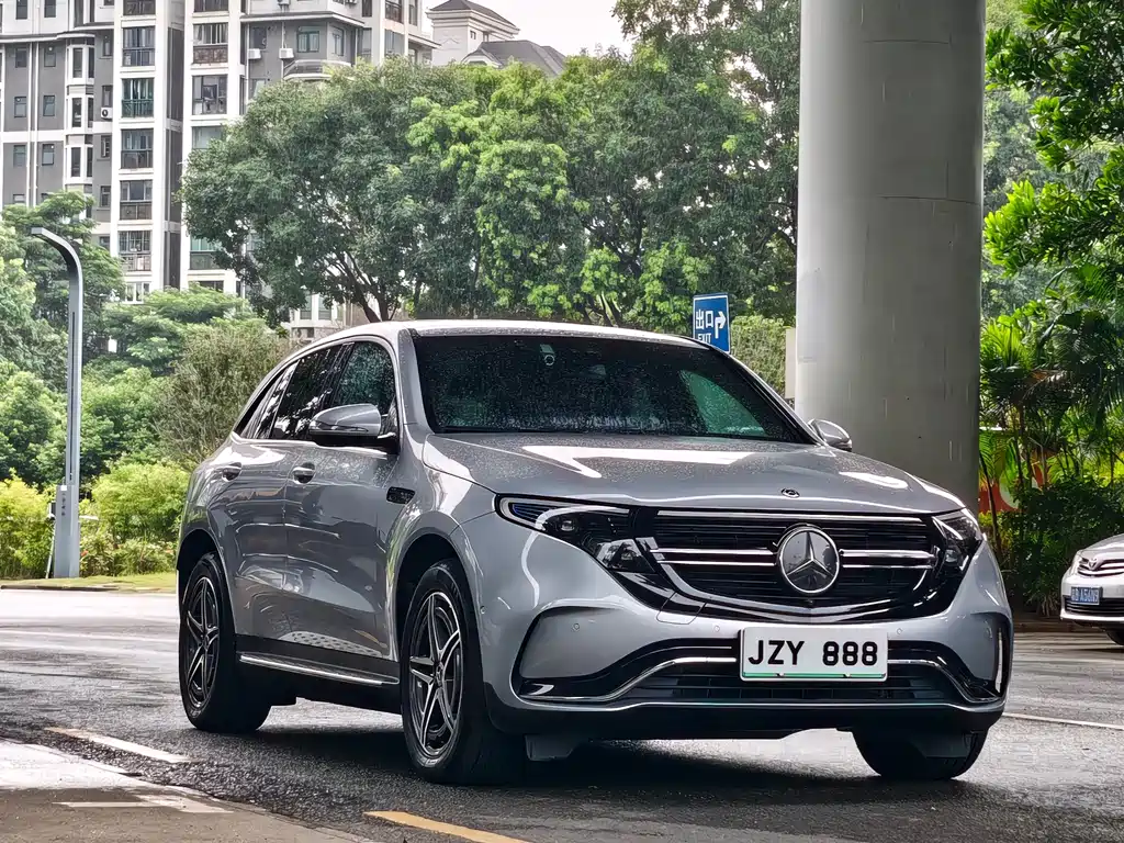 Mercedes-Benz EQC — миниатюра 3
