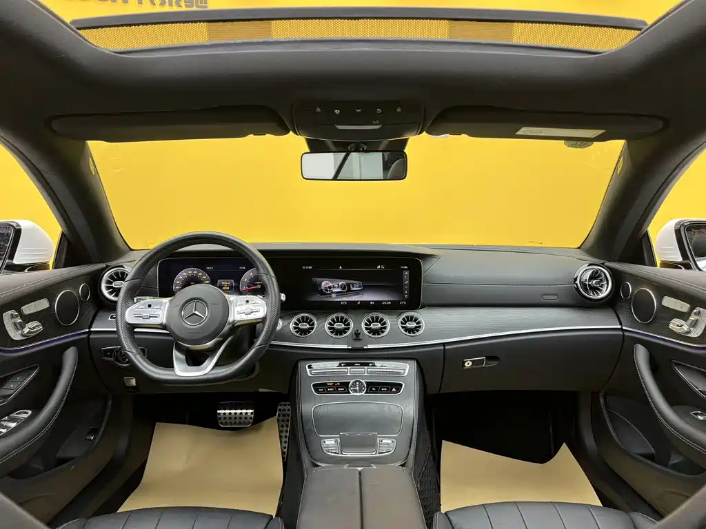Mercedes-Benz E-Class (Import) — миниатюра 37