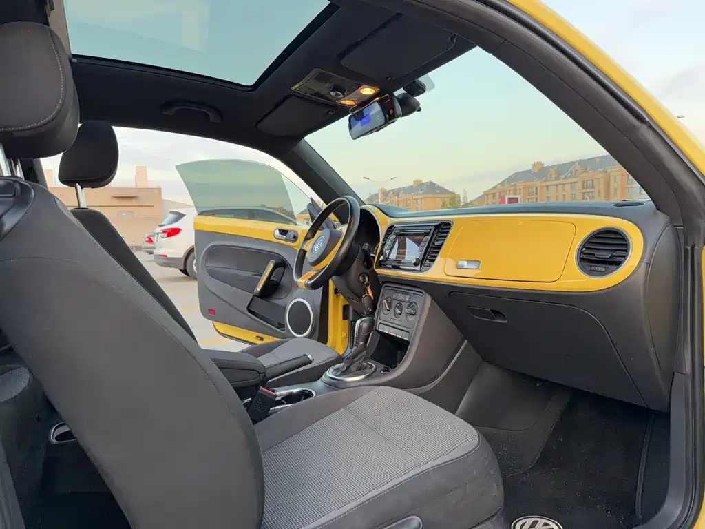 Volkswagen Beetle — миниатюра 11