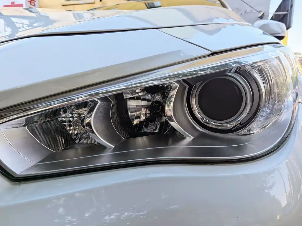 Infiniti Q50L — миниатюра 20