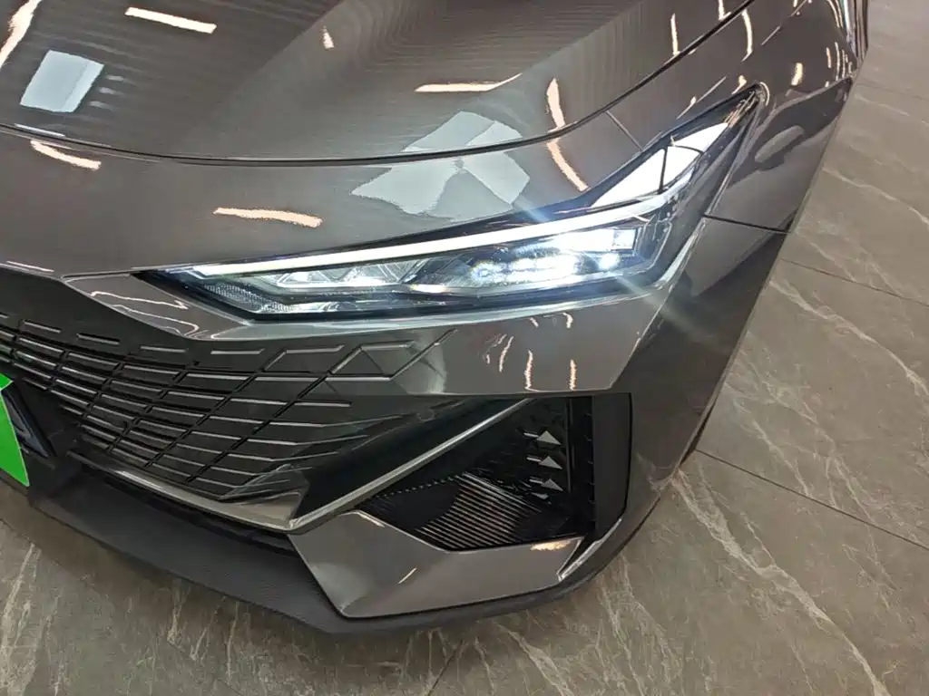 Changan UNI-V — миниатюра 24