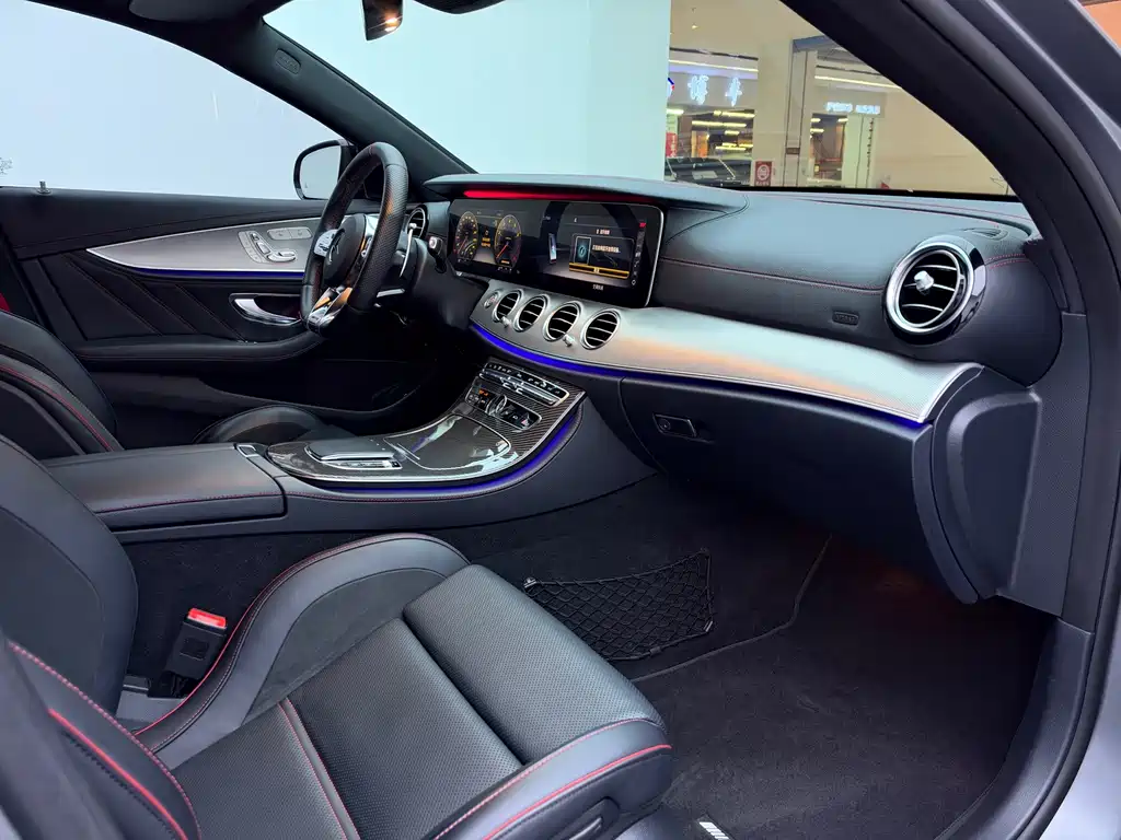Mercedes-Benz E-Class AMG — миниатюра 11