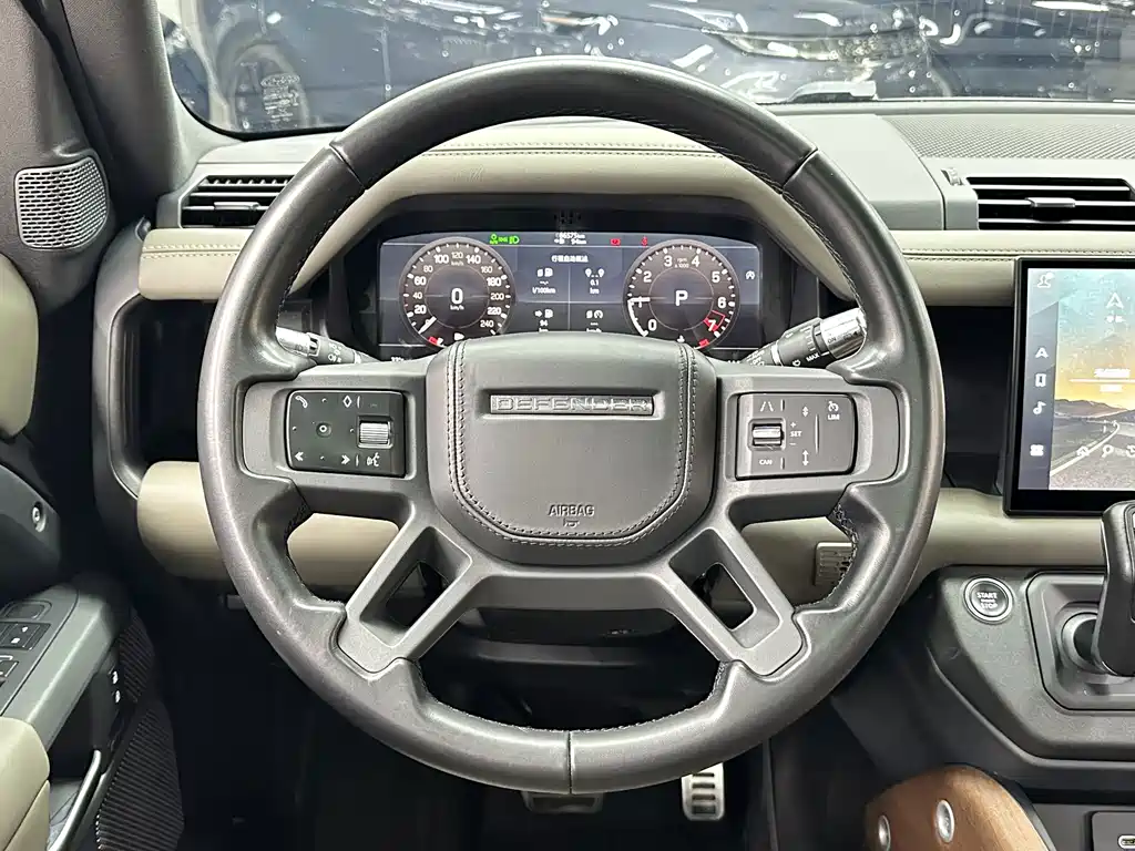 Land Rover Defender — миниатюра 20