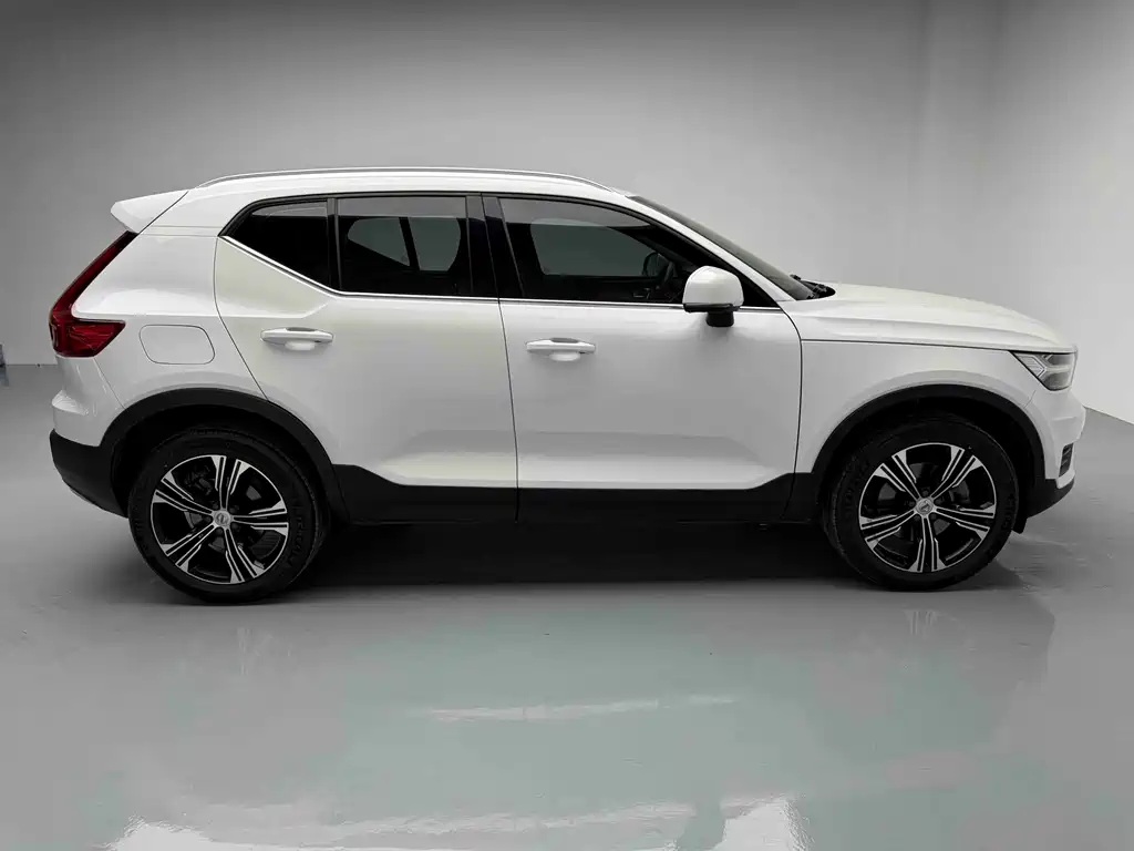 Volvo XC40 T4 4WD Smart Vision Luxury Edition, фото 20