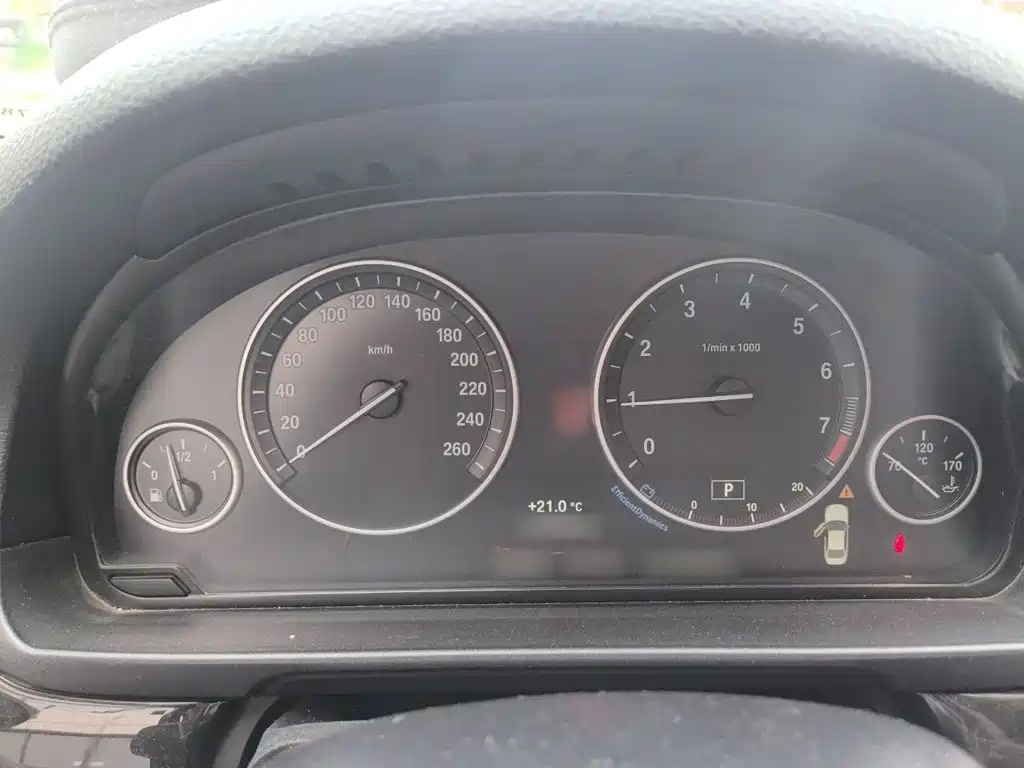 BMW 5 Series — миниатюра 4