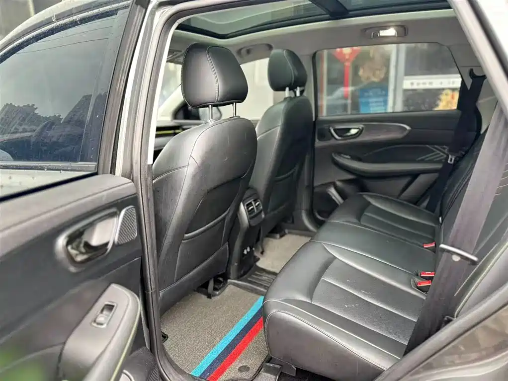 Roewe RX5 2021 PLUS 330TGI AT