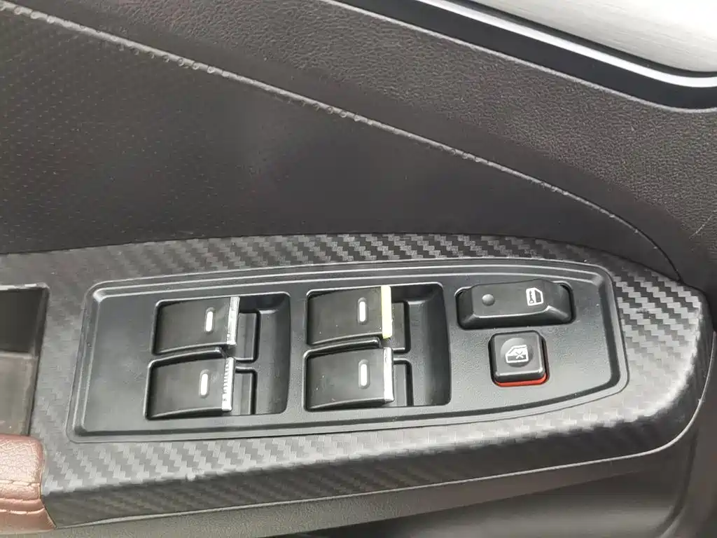 Geely Vision — миниатюра 9