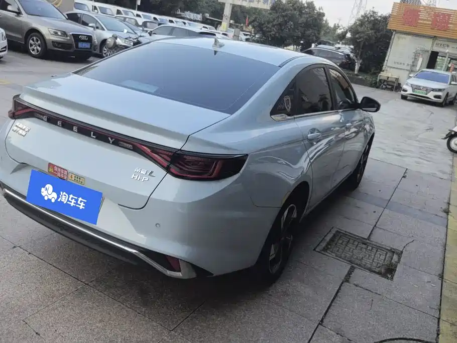 Geely L HiP — миниатюра 3