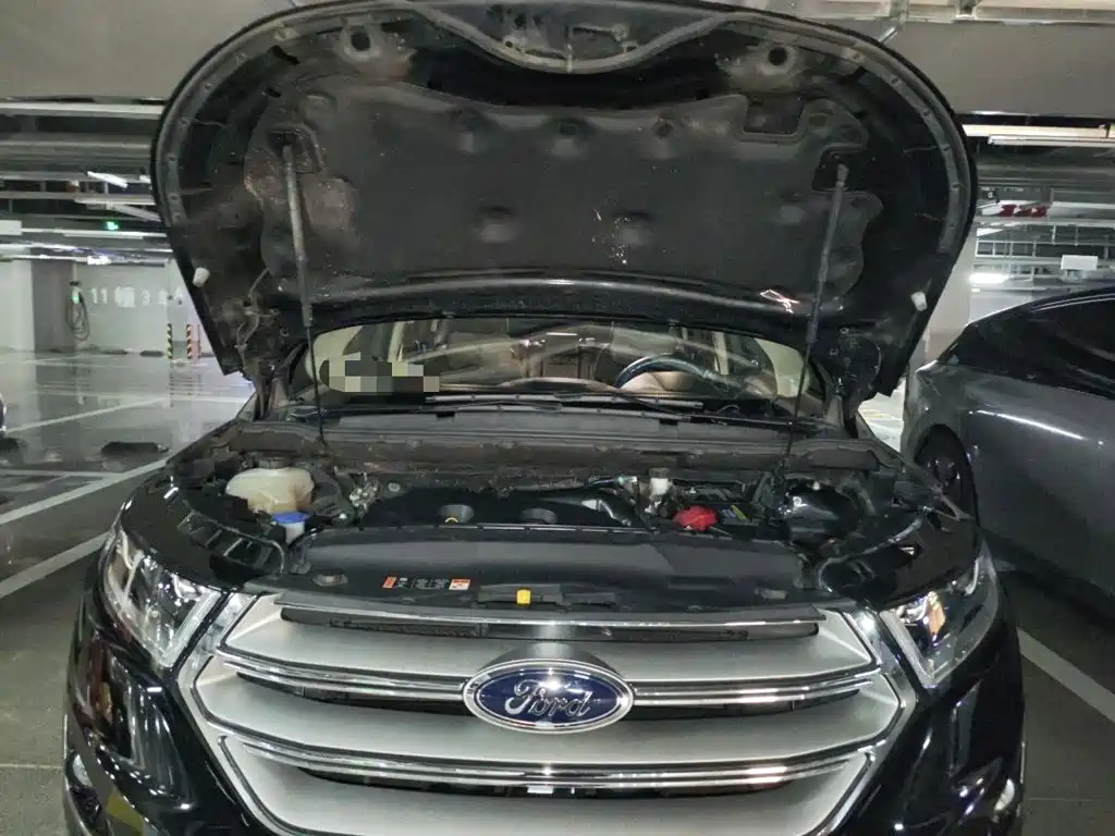 Ford Edge — миниатюра 16