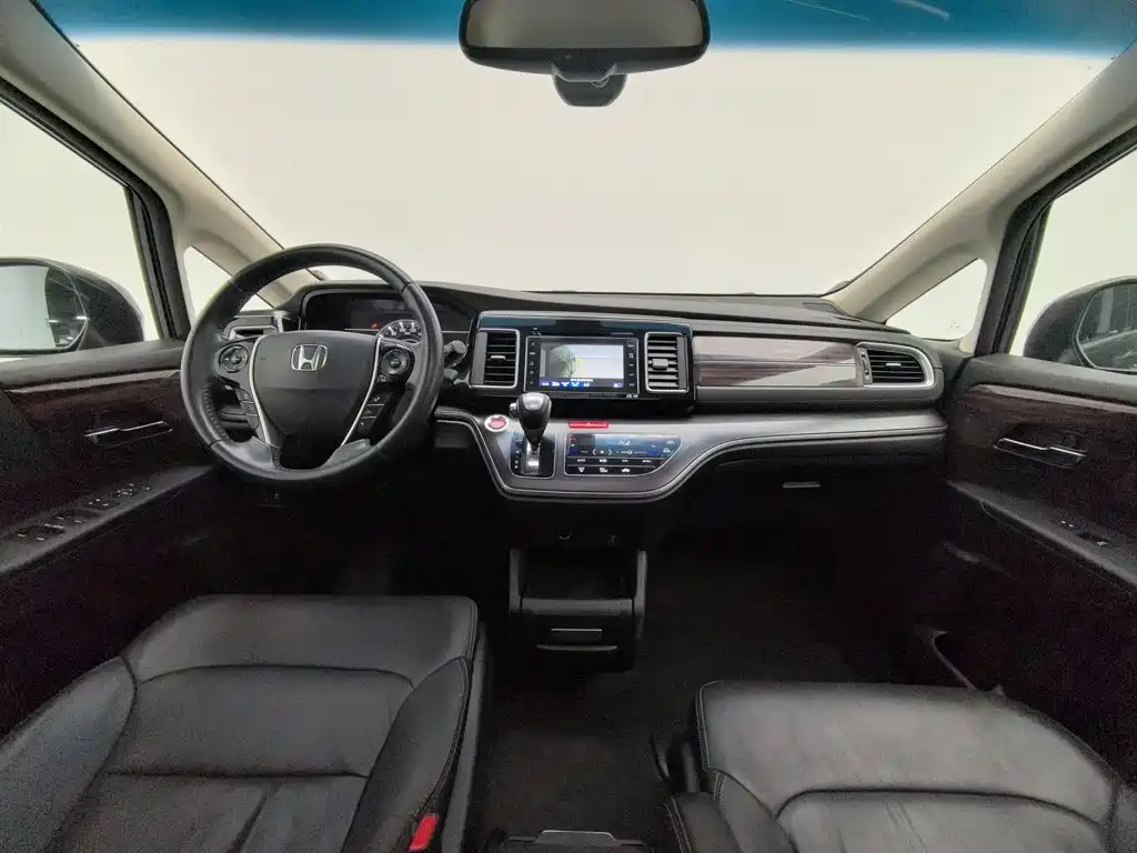 Honda Elysion — миниатюра 5