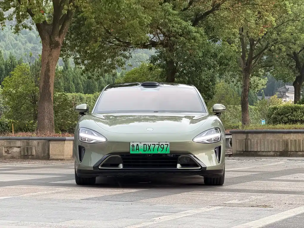 Xiaomi SU7 — миниатюра 2
