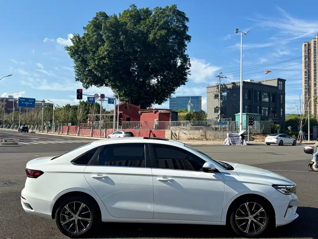 GEELY AUTOMOBILE EMGRAND